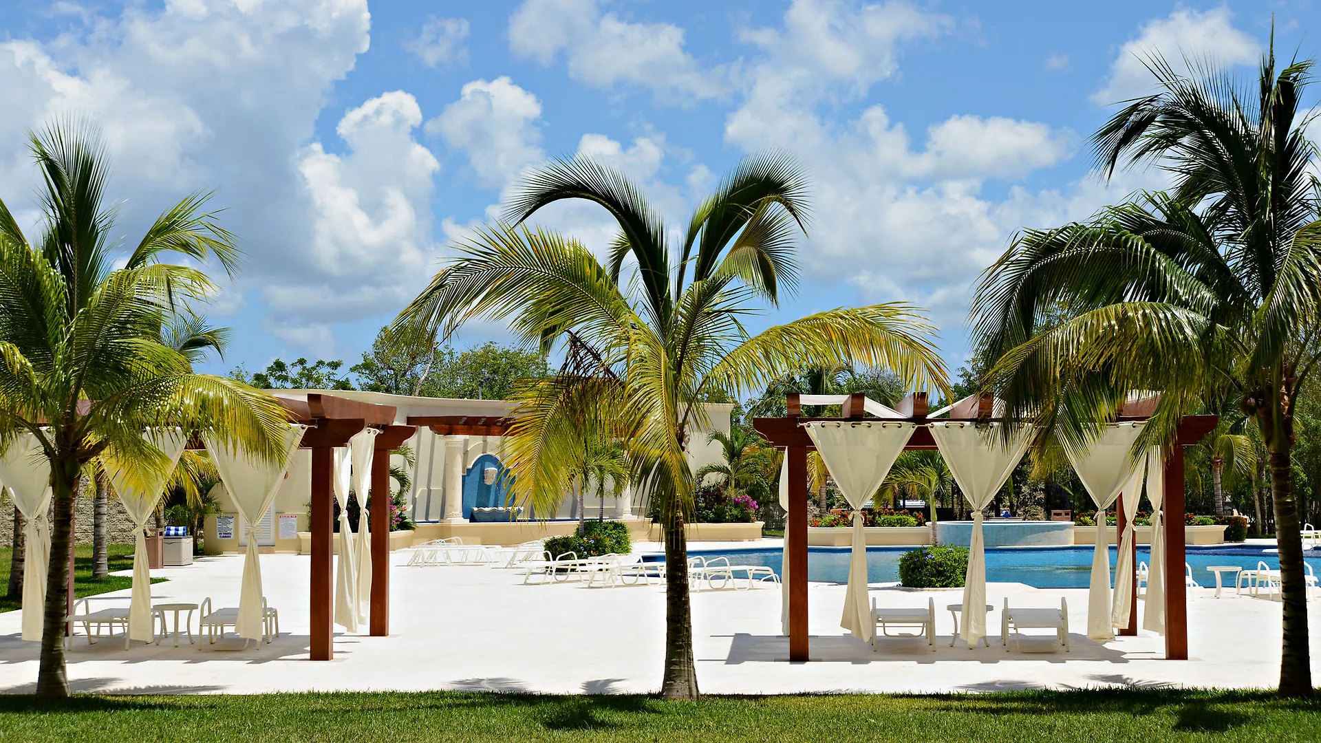 The Landmark Resort Of Cozumel 5*,