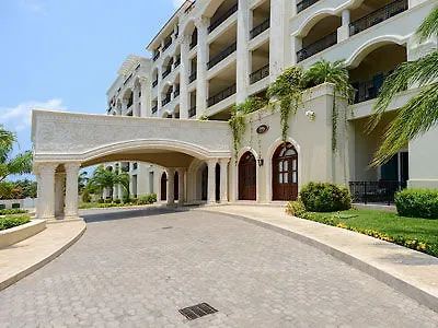 The Landmark Resort Of Cozumel Aparthotel